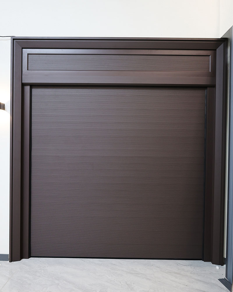 80型格纹视觉车库门